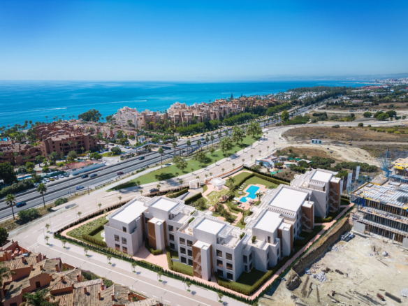 New Penthouse for sale in Estepona