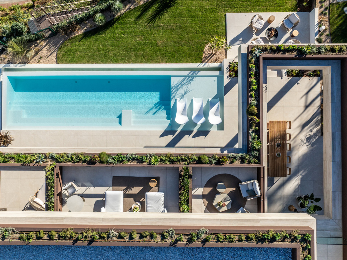New Villa for sale in Benahavís