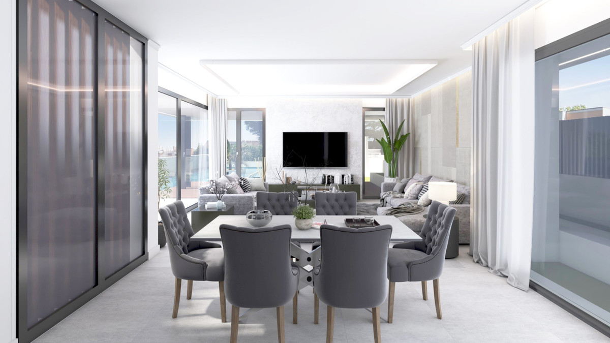 New Villa for sale in Benalmadena