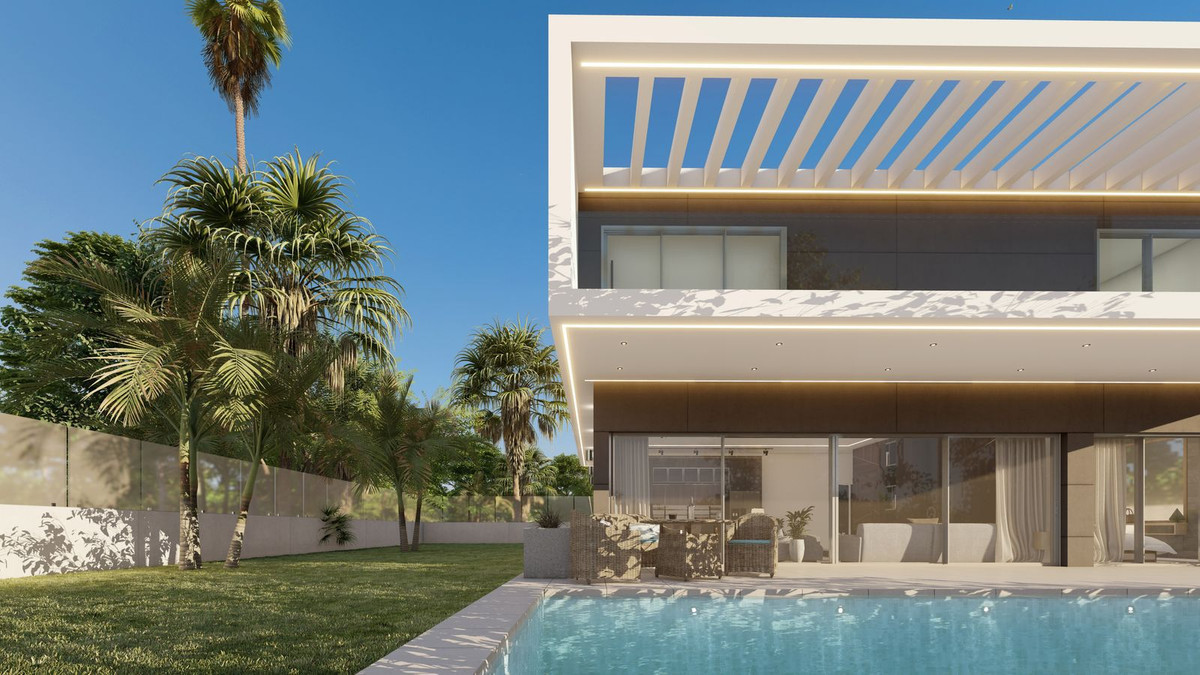 New Villa for sale in Benalmadena