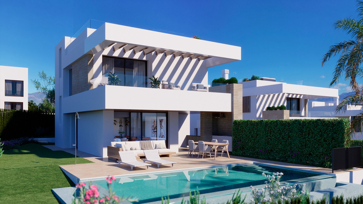 New Villa for sale in Estepona