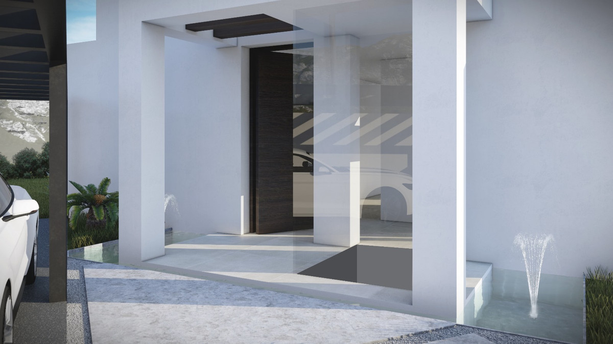 New Villa for sale in Estepona