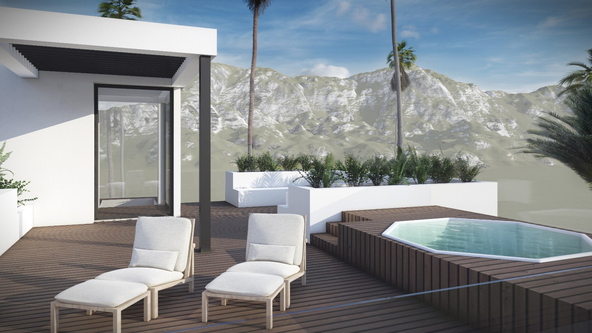 New Villa for sale in Estepona