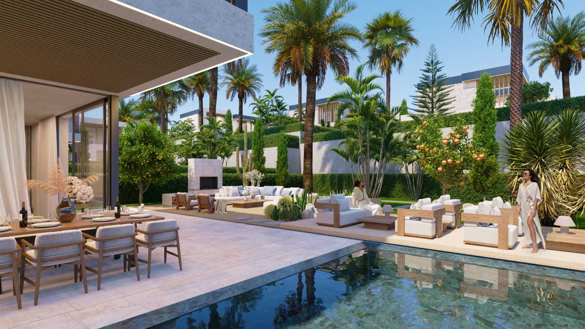 New Villa for sale in Estepona