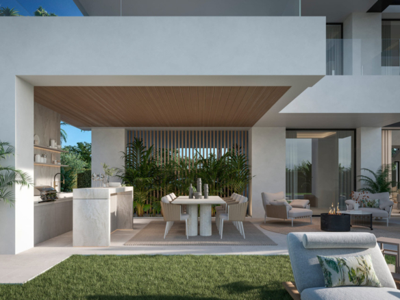 New Villa for sale in Estepona