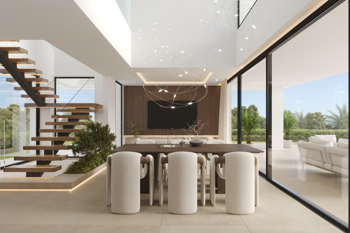 New Villa for sale in Estepona