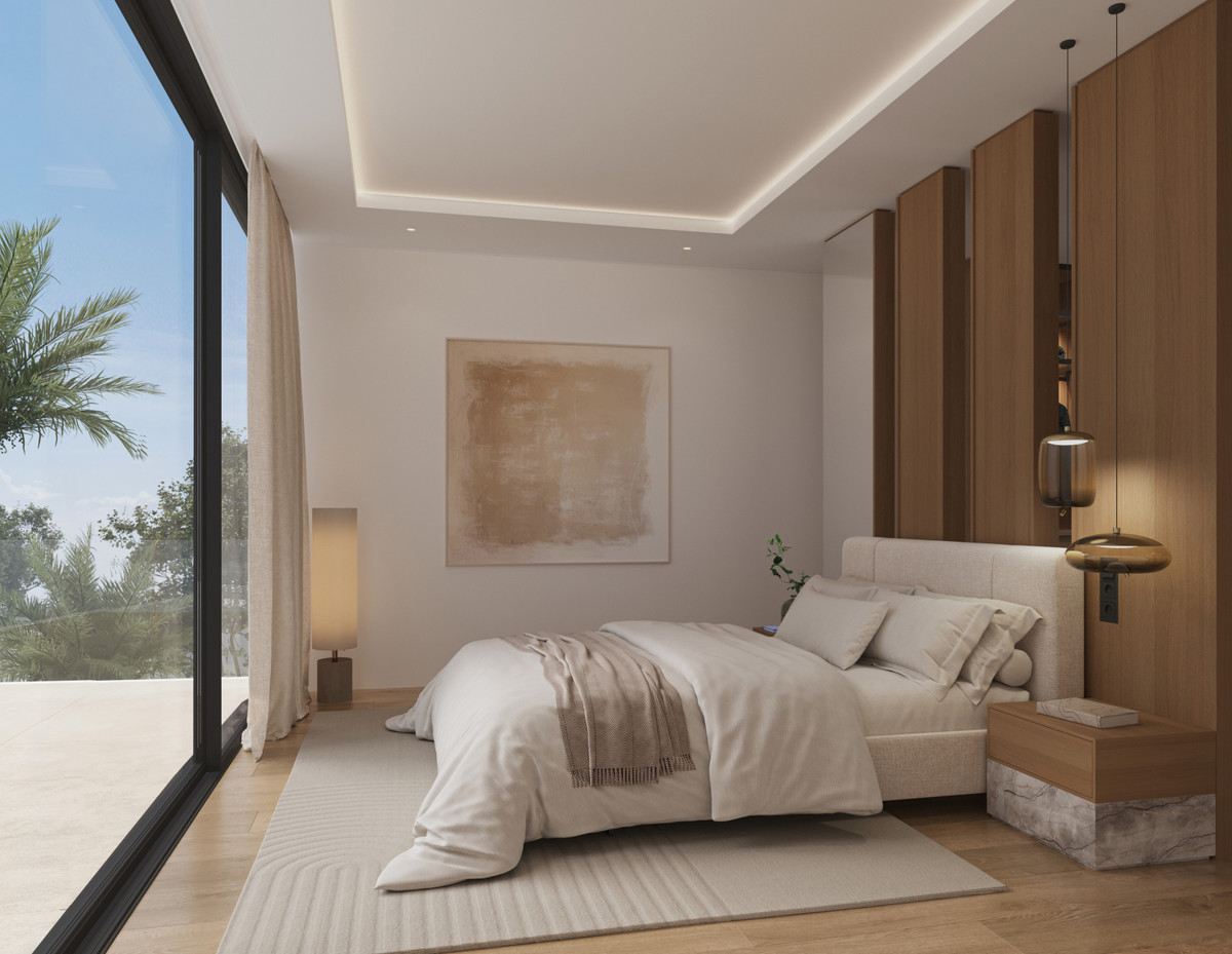 New Villa for sale in Estepona