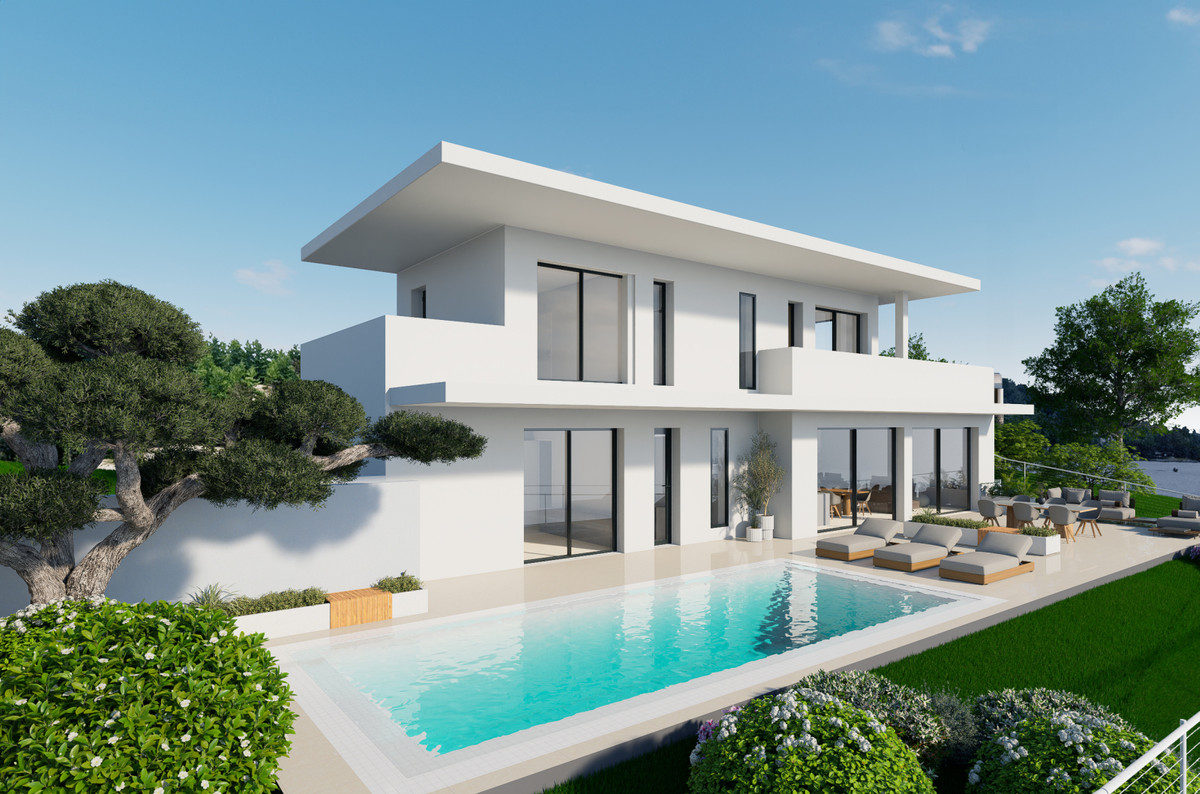 New Villa for sale in Estepona