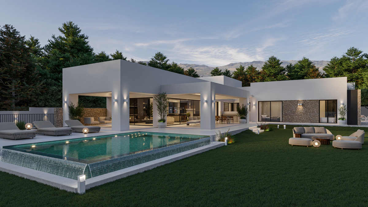 New Villa for sale in Estepona
