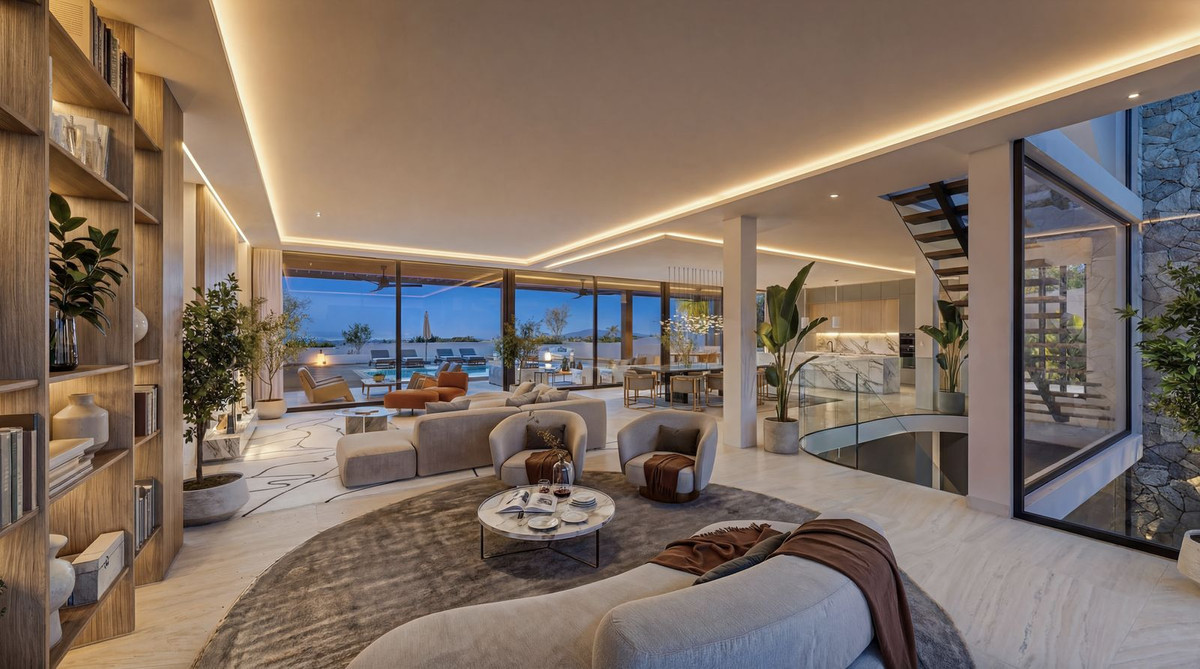 New Villa for sale in Estepona