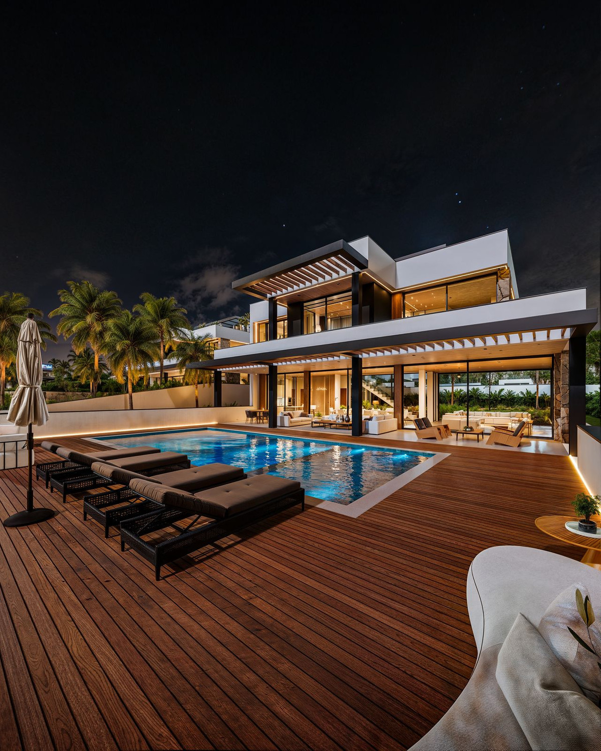 New Villa for sale in Estepona