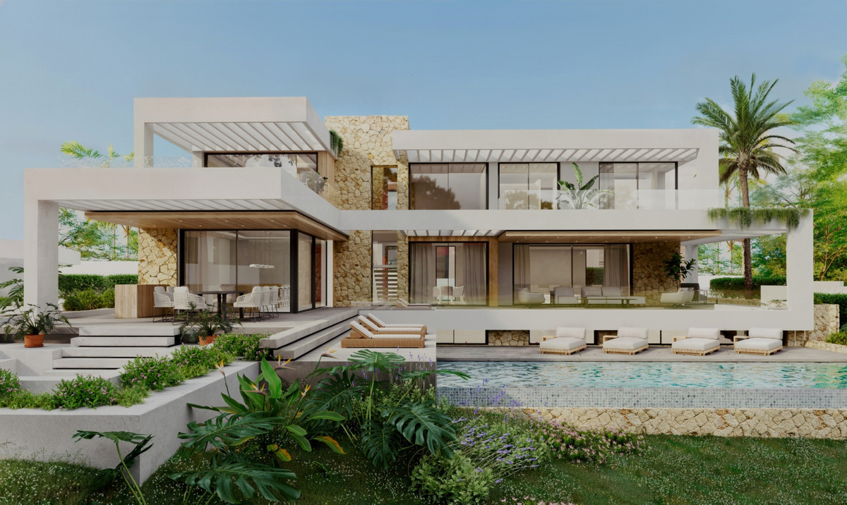 New Villa for sale in Málaga