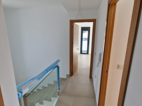 New Villa for sale in Manilva