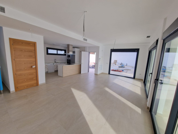 New Villa for sale in Manilva