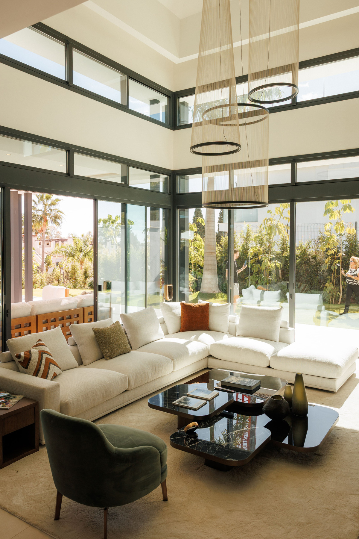 New Villa for sale in Marbella