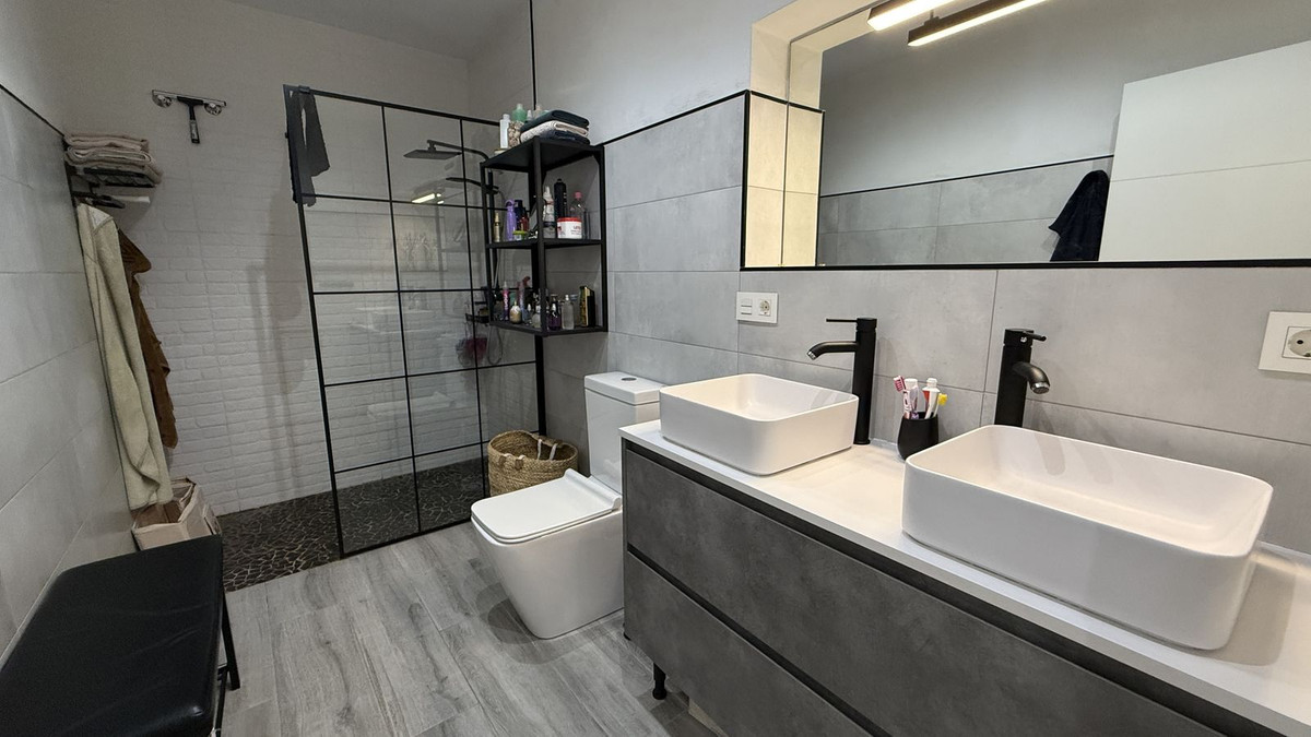Apartment for sale in Alhaurín el Grande