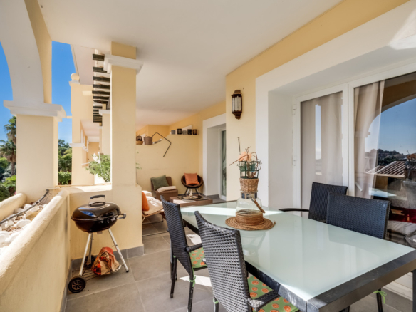 Apartment for sale in Benahavís