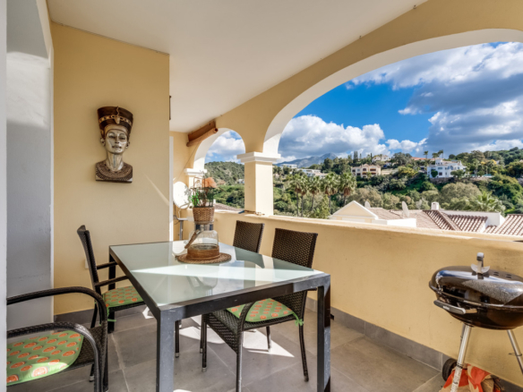 Apartment for sale in Benahavís
