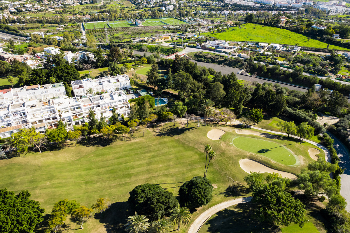 Apartment for sale in Benahavís