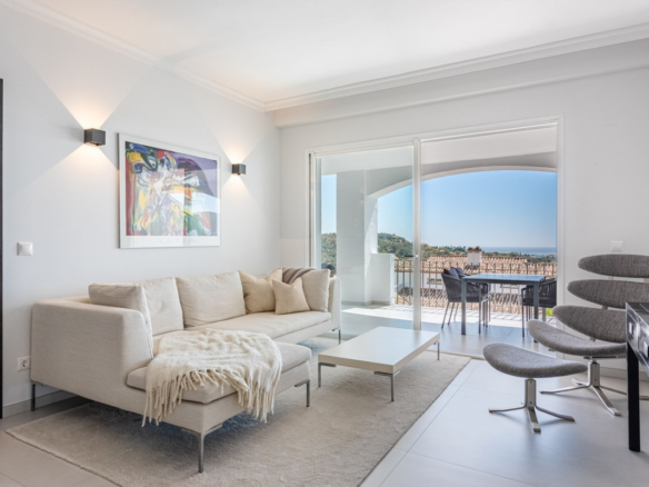 Apartment for sale in Benahavís