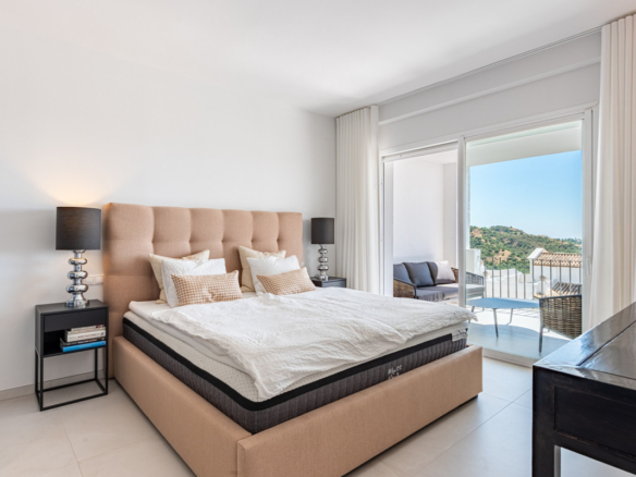 Apartment for sale in Benahavís