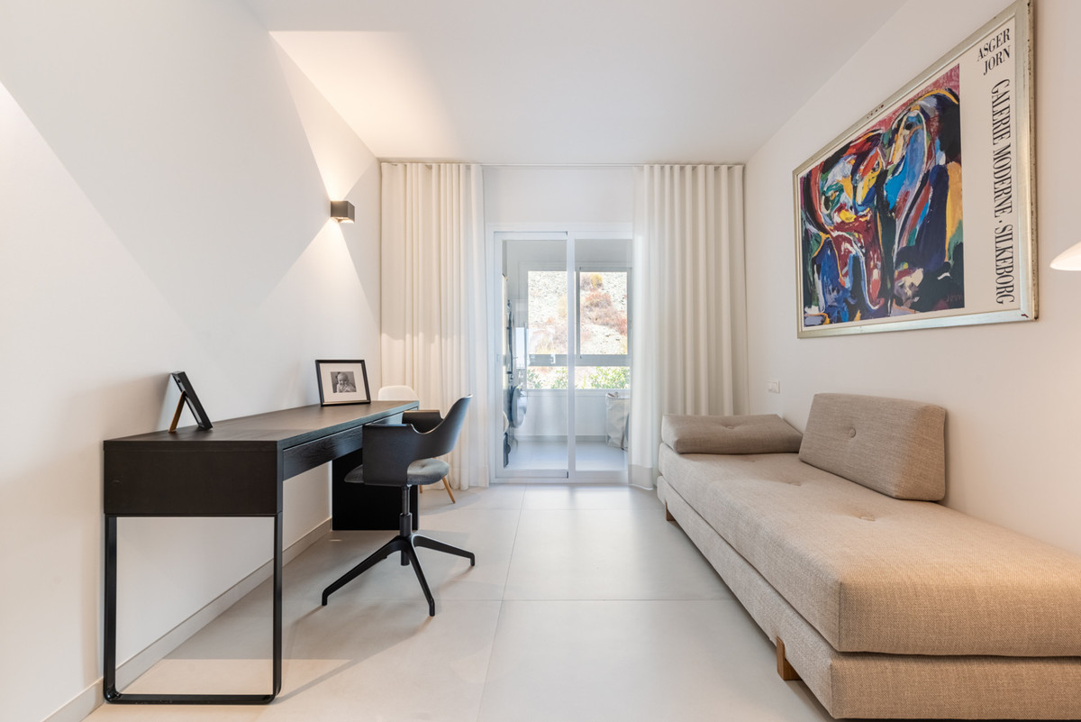 Apartment for sale in Benahavís