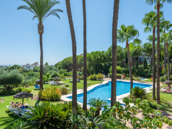Apartment for sale in Benahavís