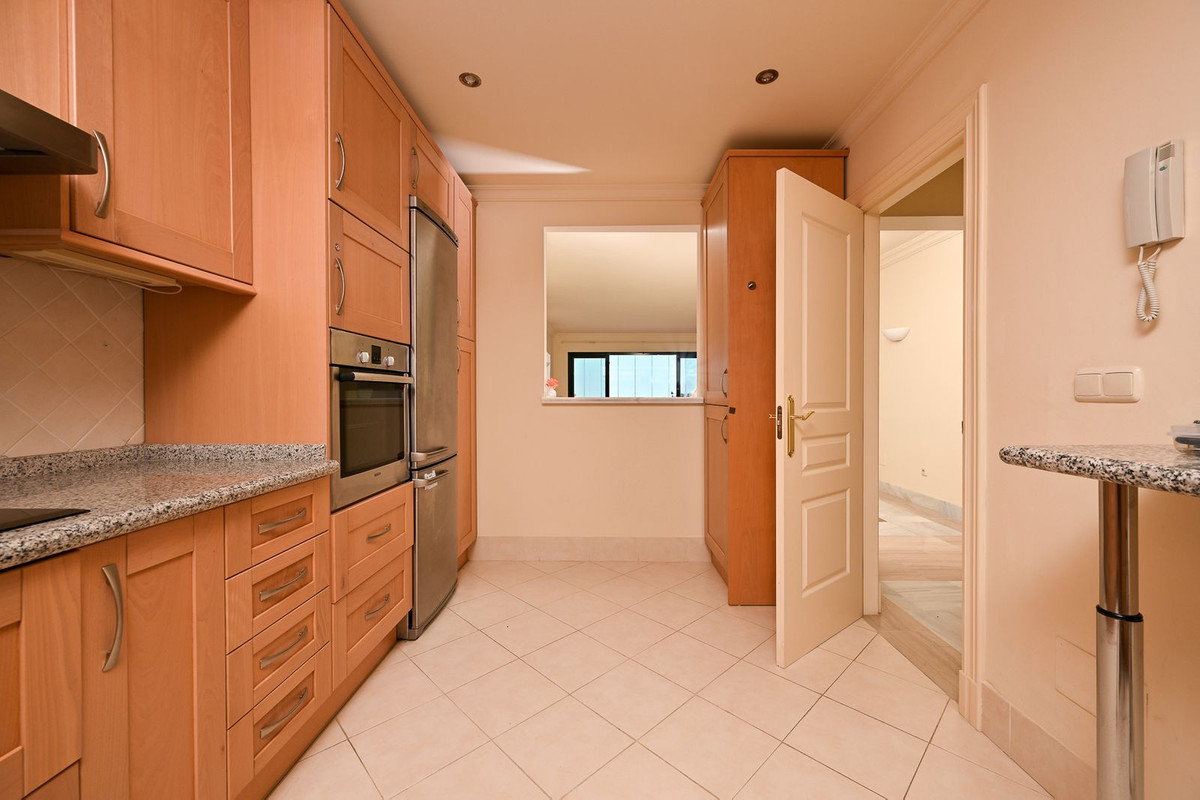 Apartment for sale in Benahavís