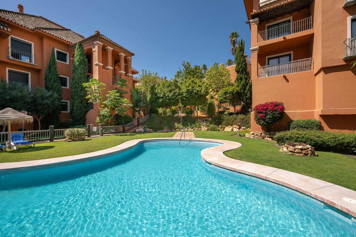 Apartment for sale in Benahavís