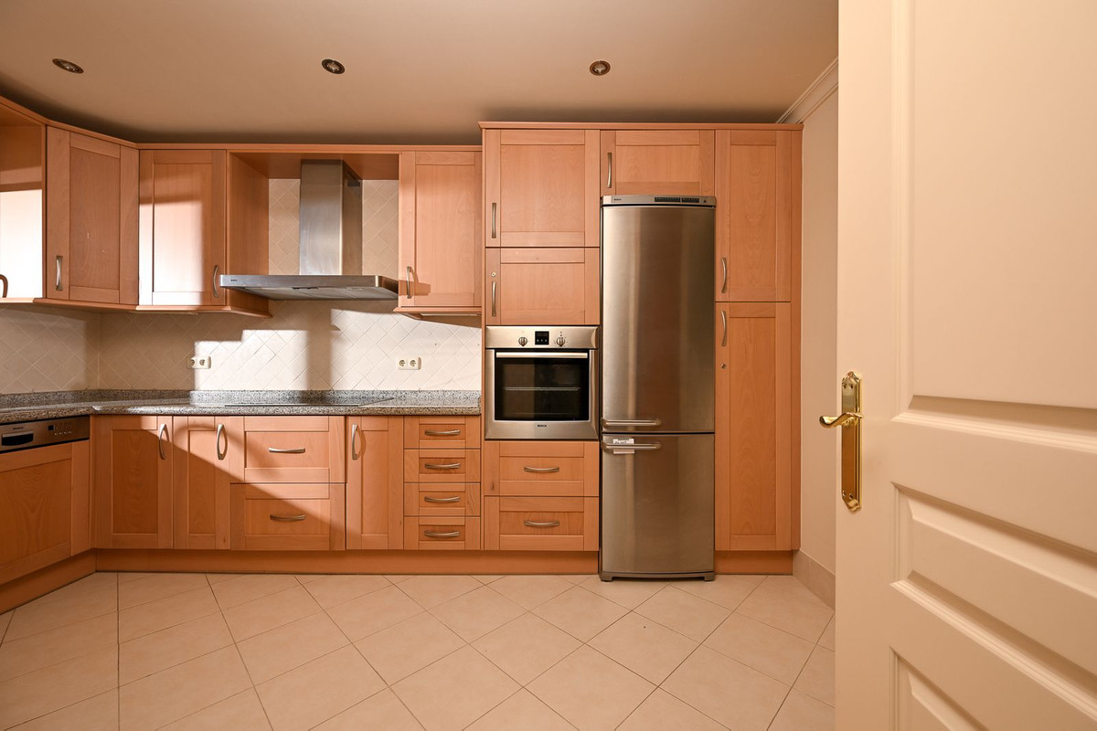 Apartment for sale in Benahavís