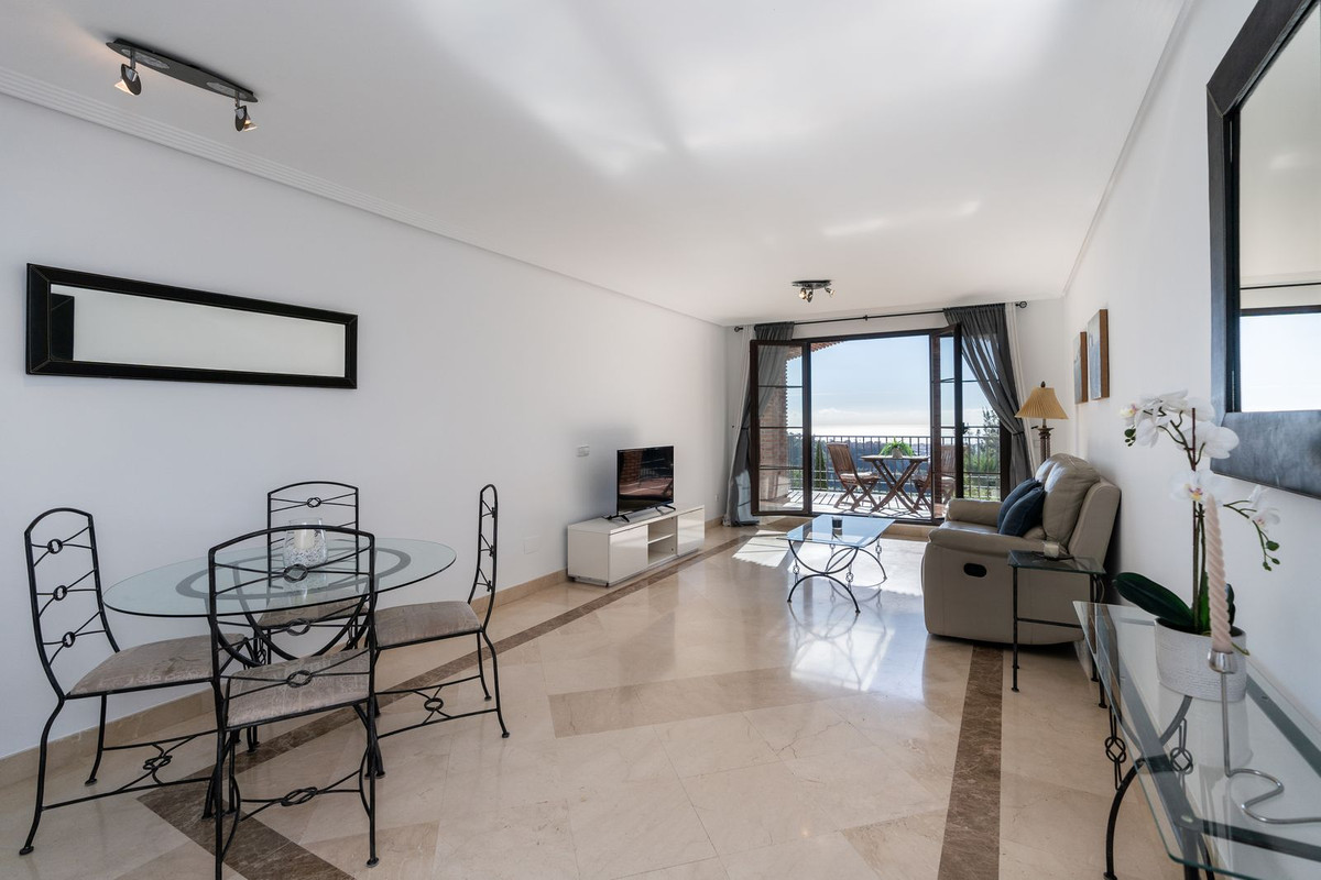 Apartment for sale in Benahavís