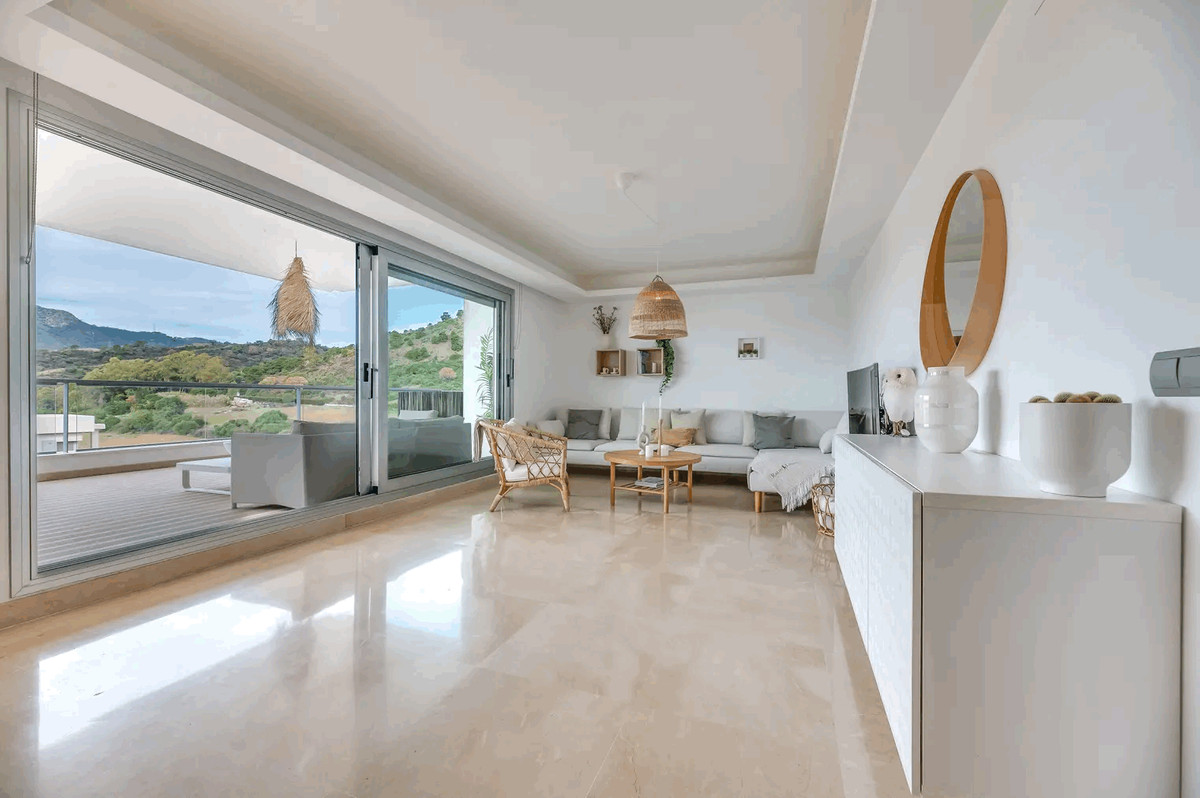 Apartment for sale in Benahavís