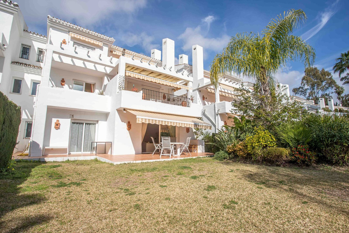 Apartment for sale in Benahavís