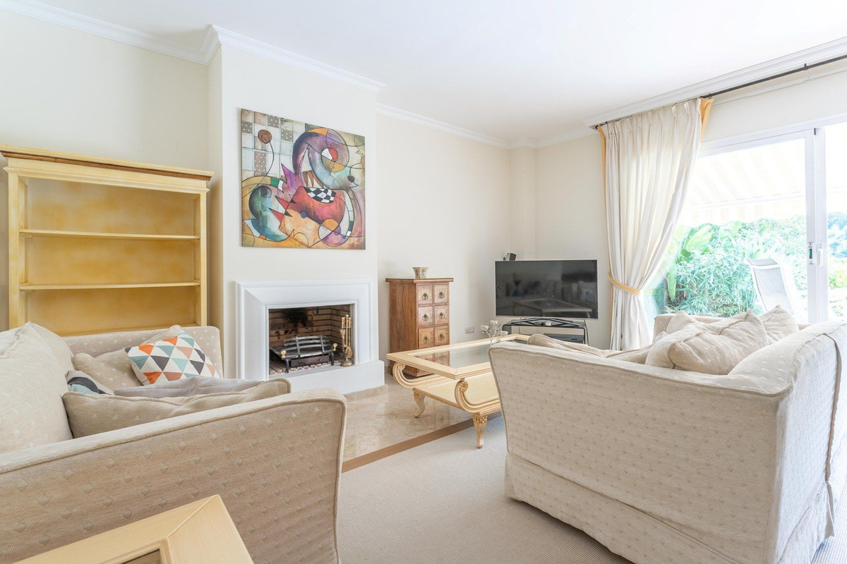 Apartment for sale in Benahavís