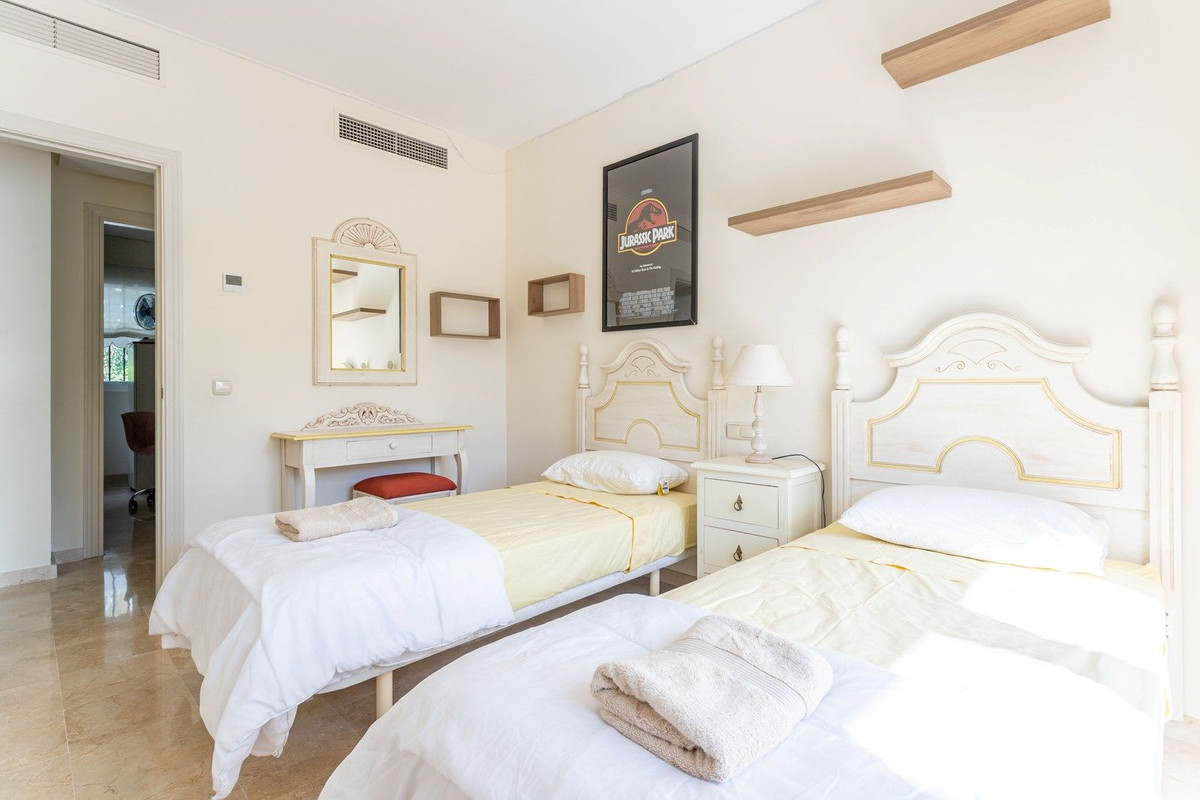 Apartment for sale in Benahavís