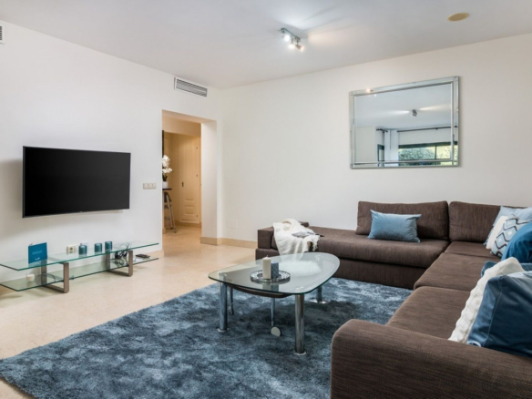 Apartment for sale in Benahavís