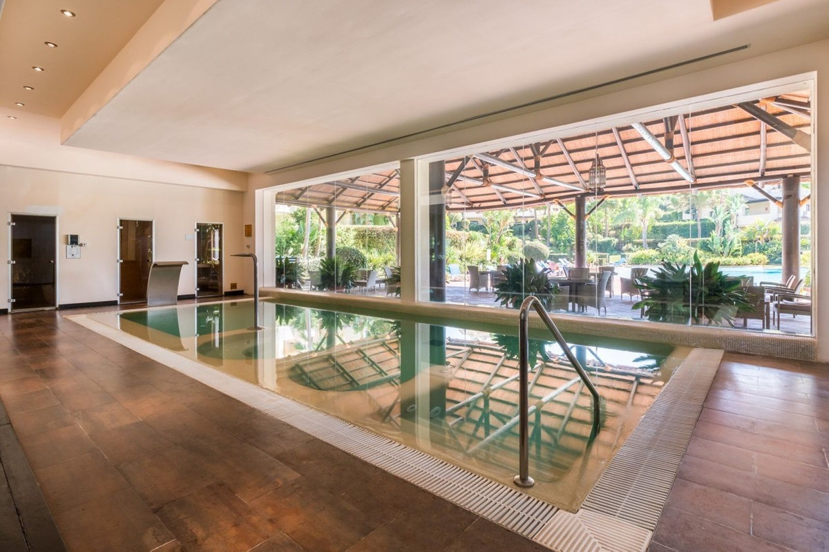 Apartment for sale in Benahavís