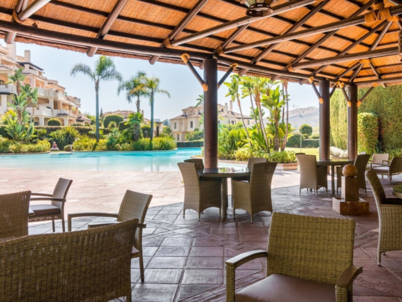 Apartment for sale in Benahavís