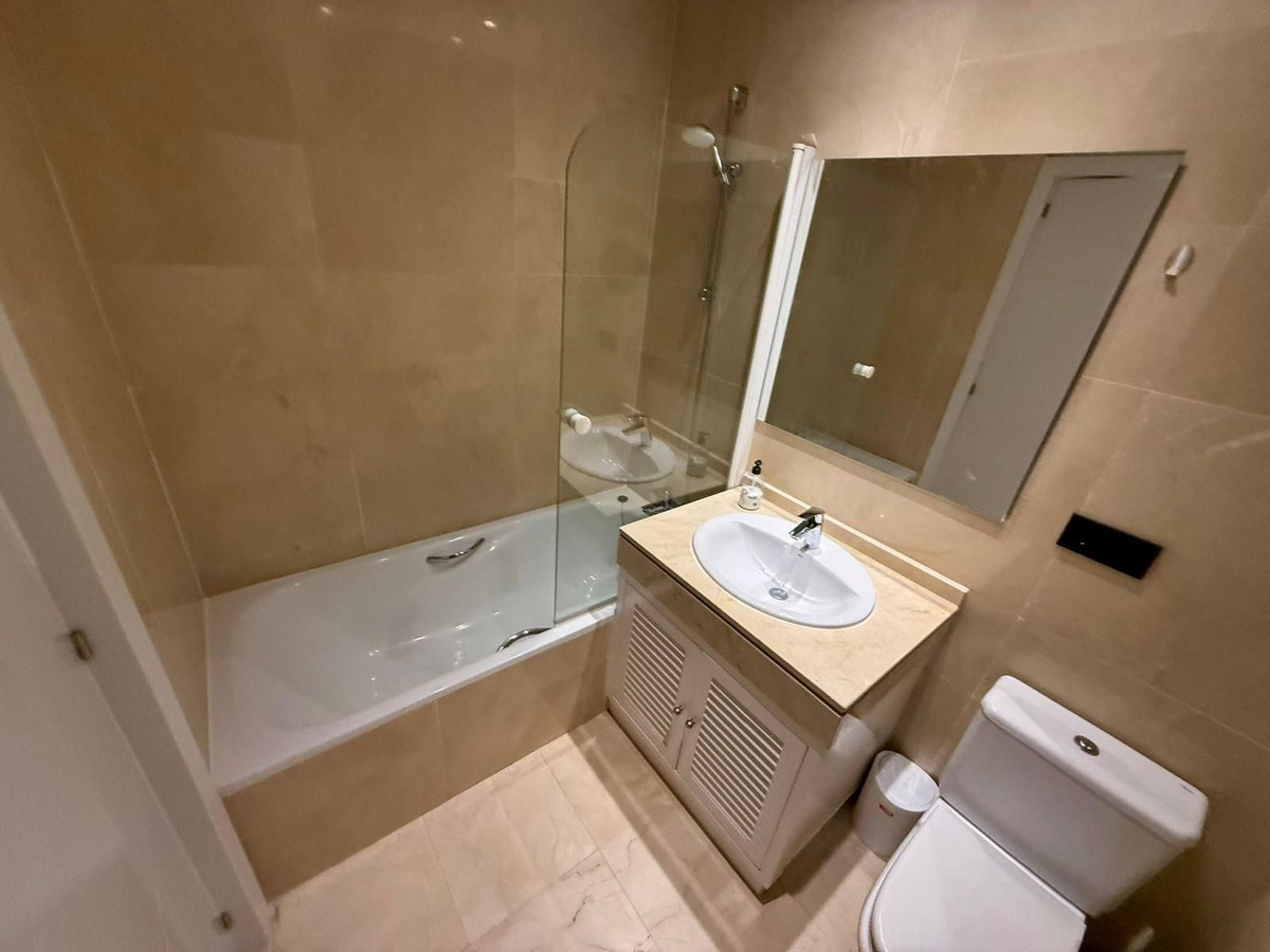 Apartment for sale in Benahavís