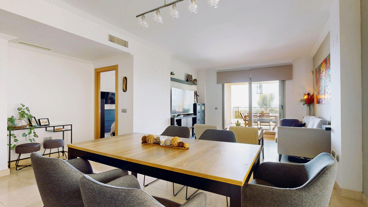 Apartment for sale in Benahavís