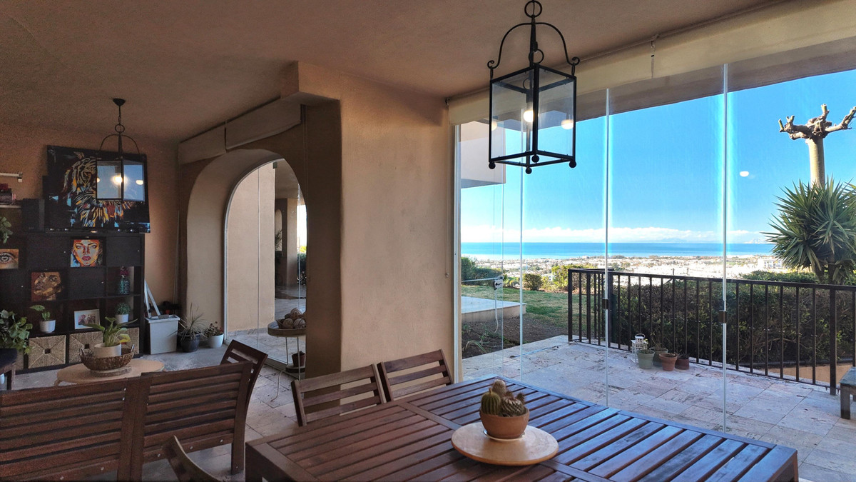 Apartment for sale in Benahavís