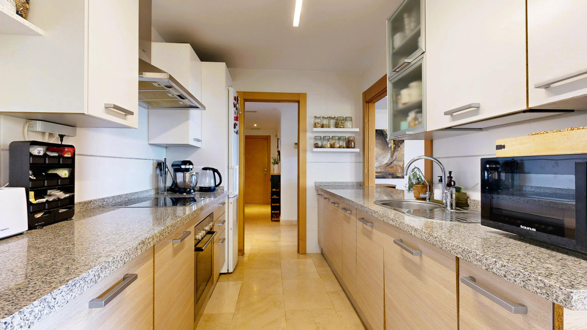 Apartment for sale in Benahavís
