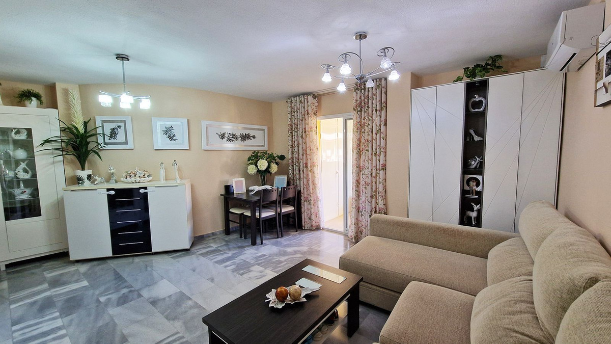 Apartment for sale in Benalmadena