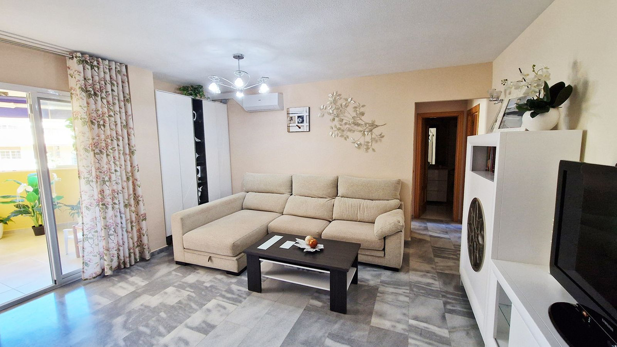 Apartment for sale in Benalmadena