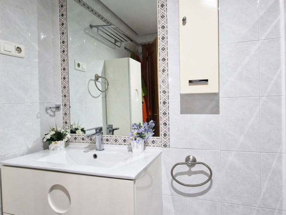Apartment for sale in Benalmadena