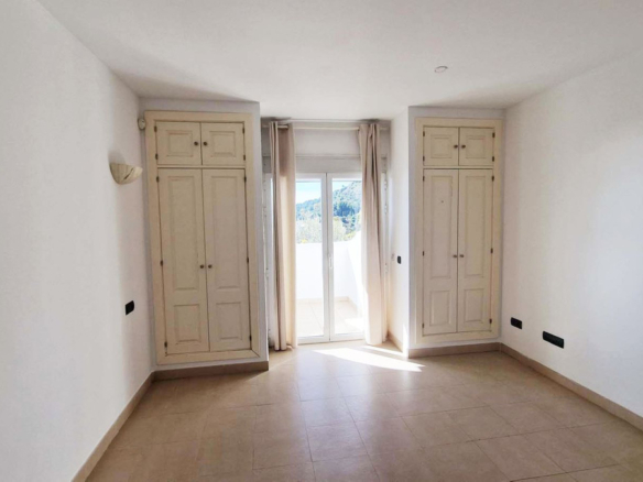 Apartment for sale in Benalmadena