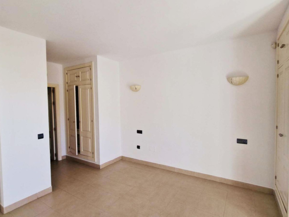 Apartment for sale in Benalmadena