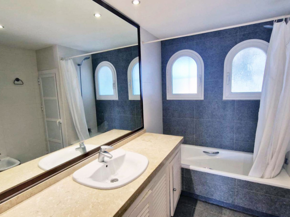 Apartment for sale in Benalmadena