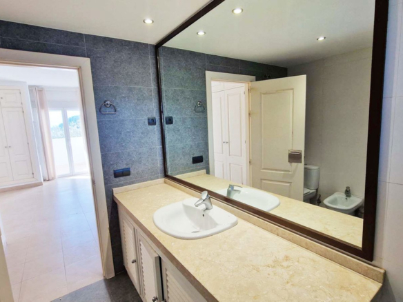 Apartment for sale in Benalmadena