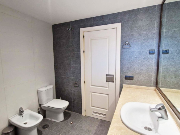 Apartment for sale in Benalmadena